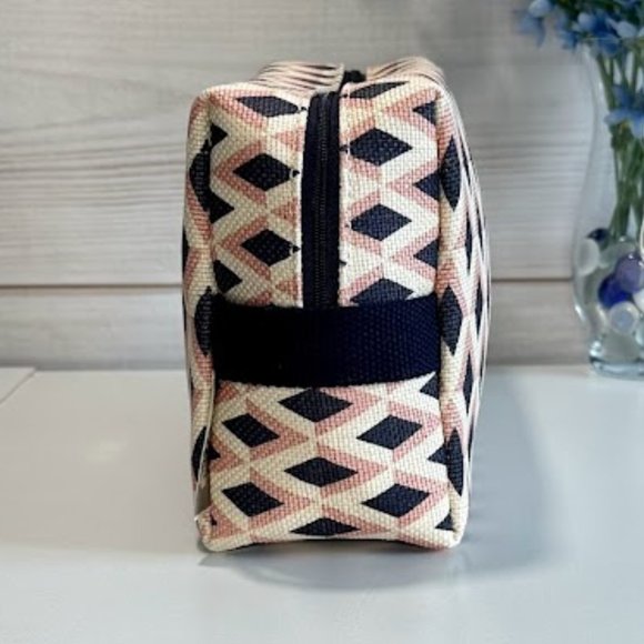 NWT Spartina 449 Cosmetic Case in Barbee - Picture 3 of 12